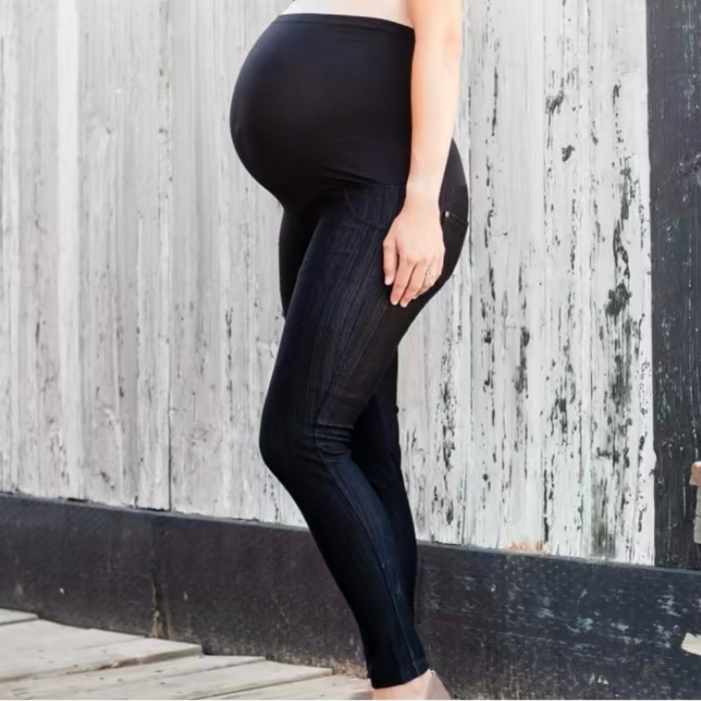 🎉Host Pick🎉 Maternity Jeggings 🤰🏽